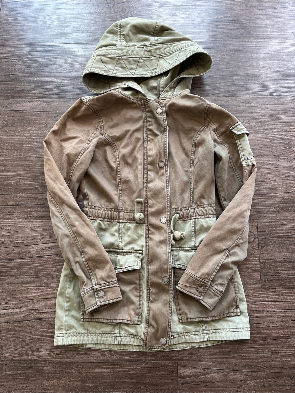 Hollister Women’s Hooded Utility Jacket in Olive/Brown Size XS